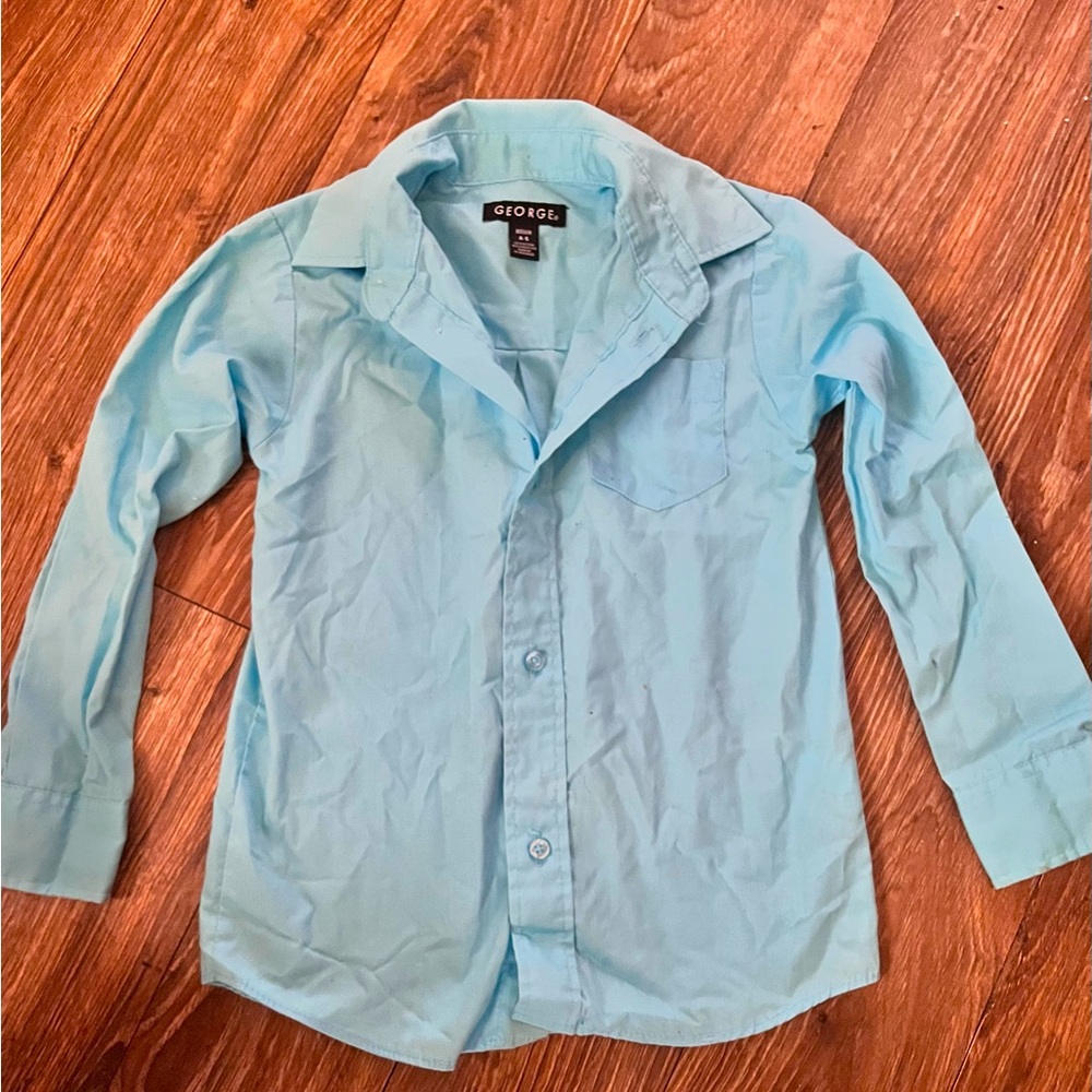 Boys size 4-5 button up shirt